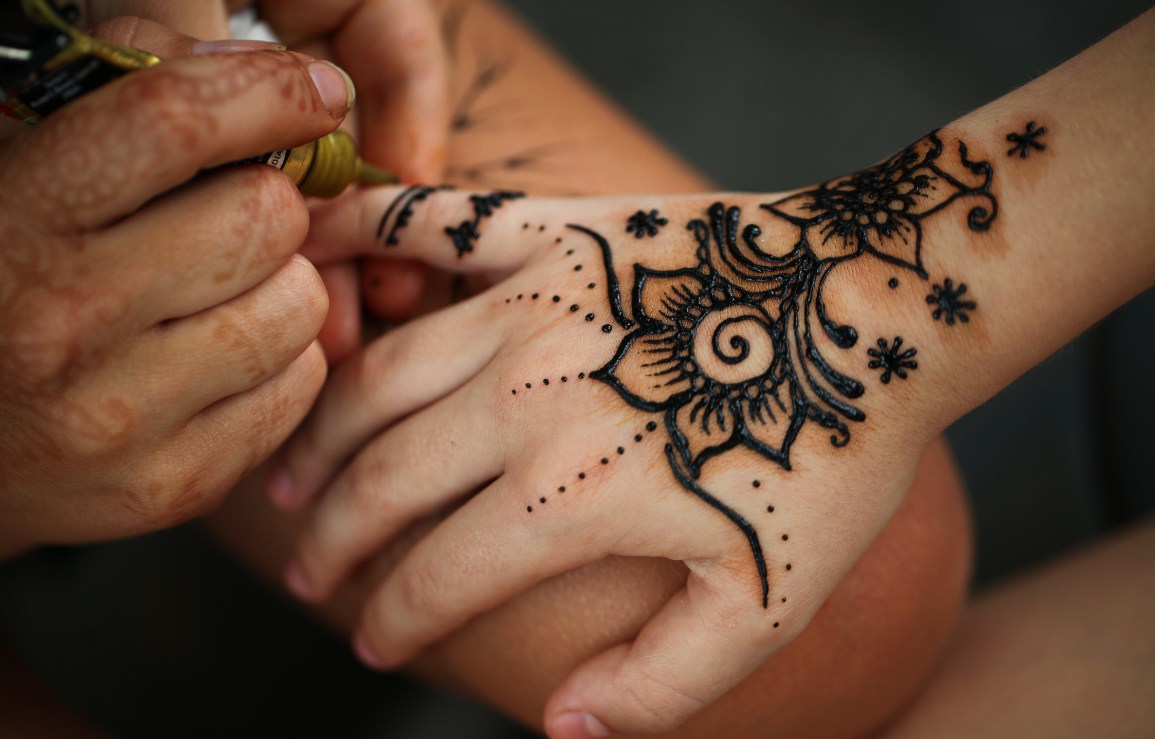 Stylish Mehendi ✨