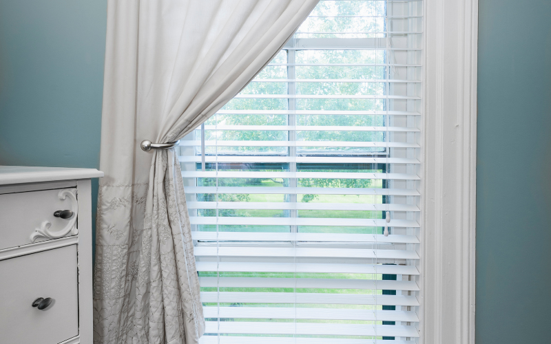 Curtains & Blinds