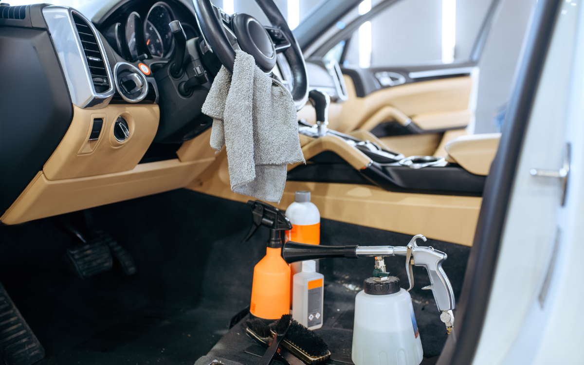 Interior Dry-Cleaning